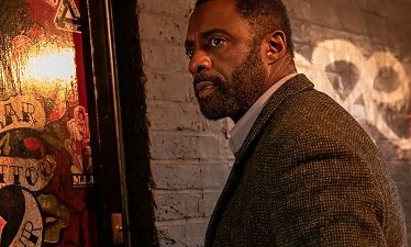 Luther: Cae la noche (2023)